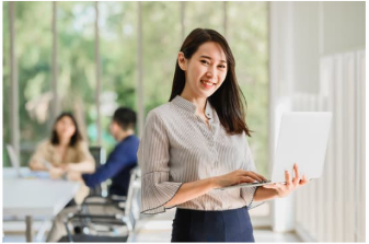 celebrate employees' learning achievements