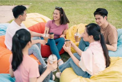Organize a casual outdoor talk session