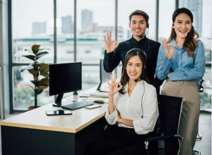 24 7 customer assistance