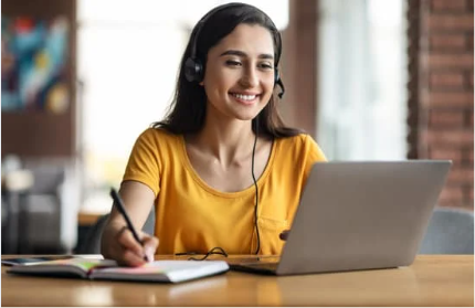 what is an online community platform