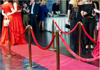 early entrance to the event